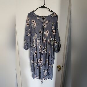 Torrid Sheer Hi Lo Top Size 2